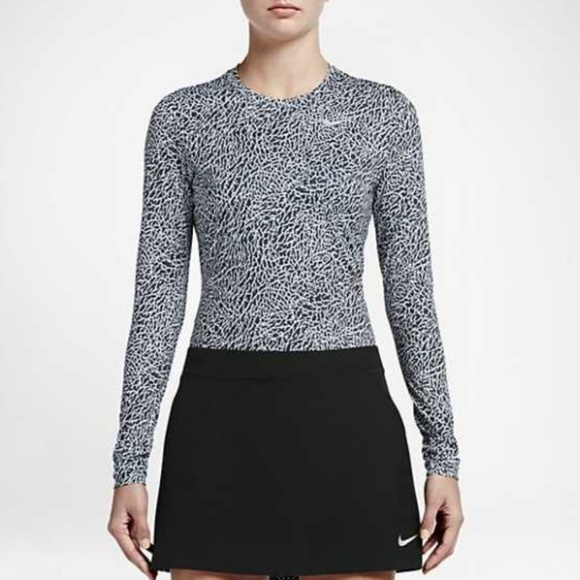 Nike Tops - Nike Golf Printed Baselayer Crew Neck Top